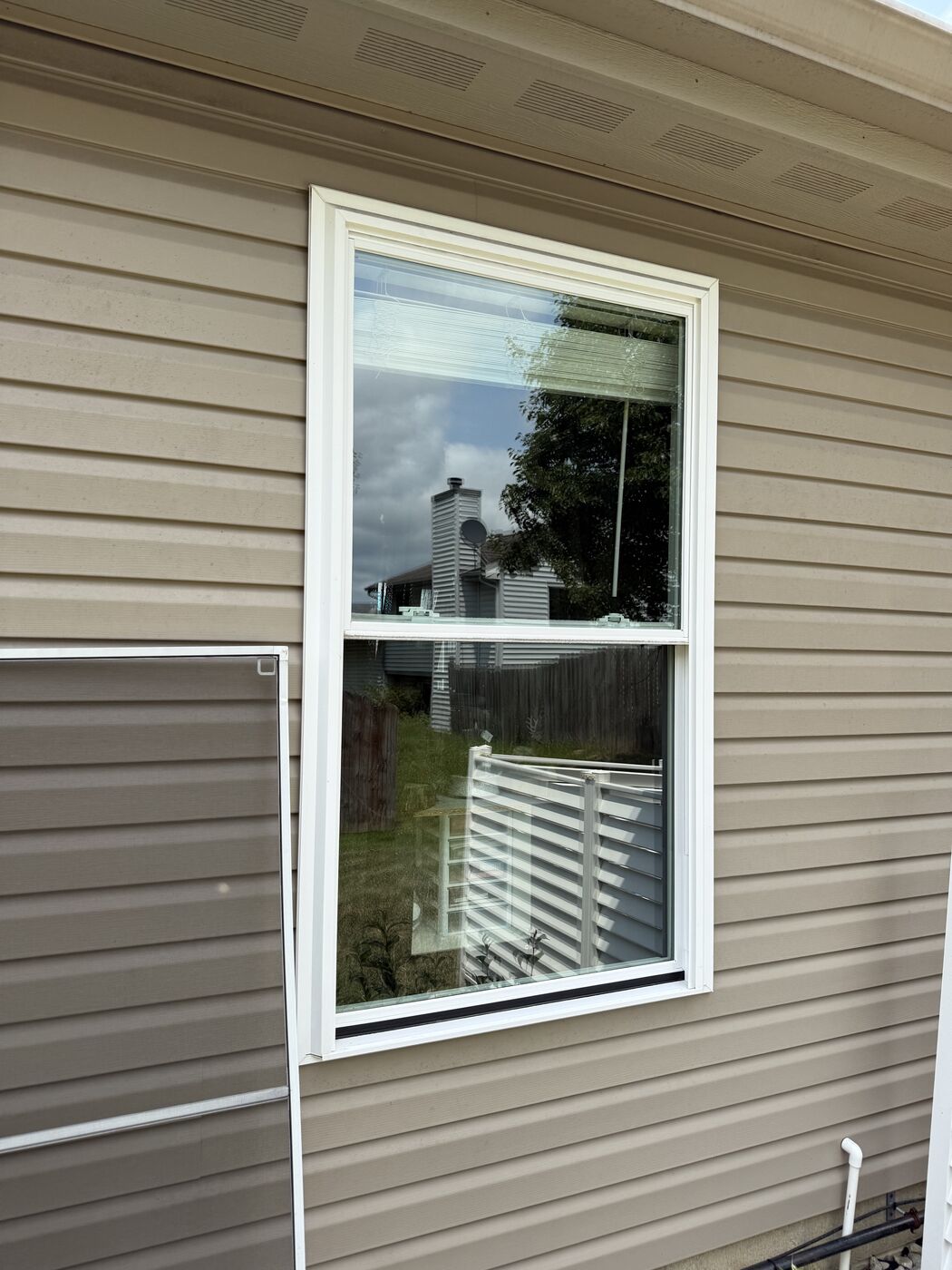 Streak-free window after cleaning